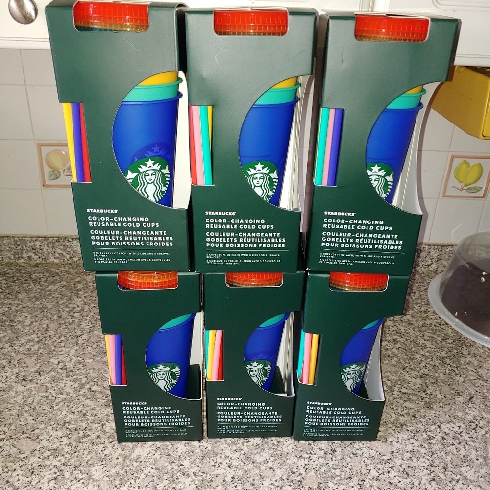 Starbucks color changing cups